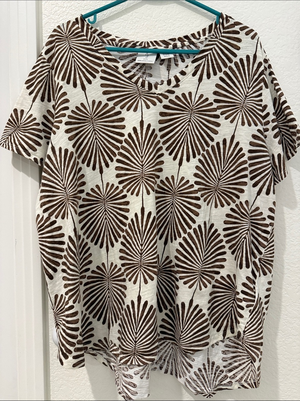 Joie Short Sleeve V-Neck Top in Brown Floral Print